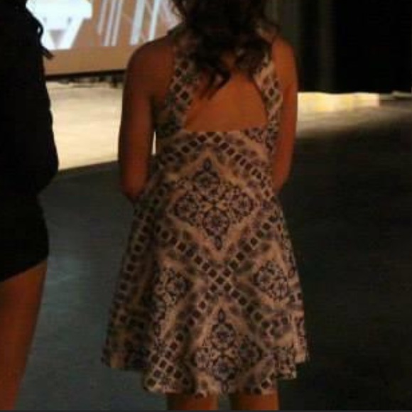 Blue and White Dress - Picture 6 of 6